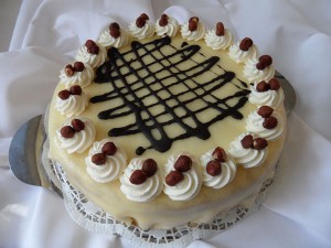 Nuss-Marzipantorte